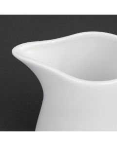 Olympia Whiteware melkkannetjes met handvat 17cl